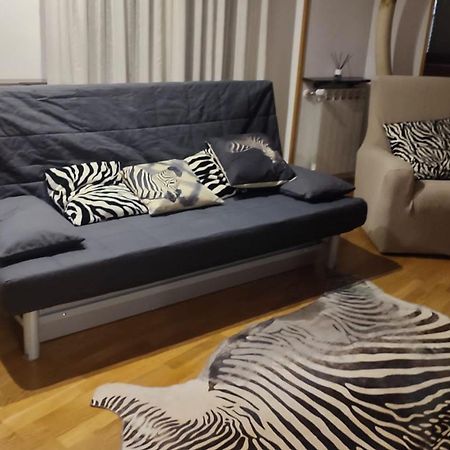 Piso Molly Apartment Leon Ngoại thất bức ảnh
